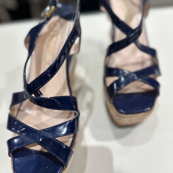 VINTAGE PRADA PATENT LEATHER - Picture 5 of 5